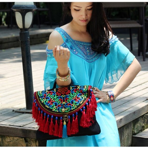 NWT Handmade Embroidered Tassel Purse Handbag - Picture 2 of 6